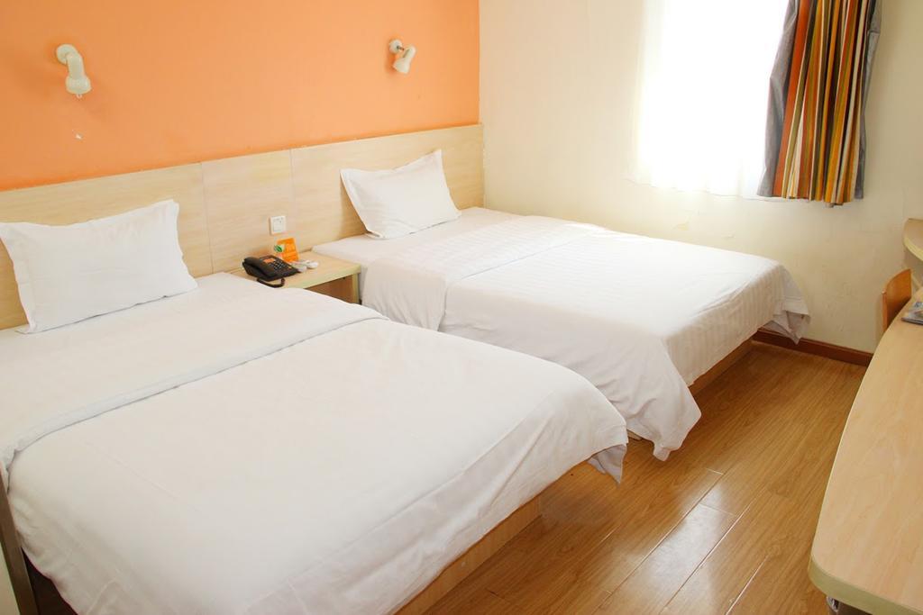 7Days Inn Jiangmen Peng Jiang Qiao North エクステリア 写真