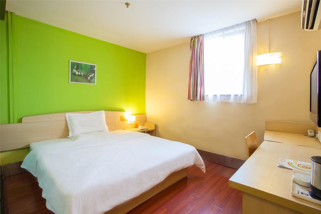 7Days Inn Jiangmen Peng Jiang Qiao North エクステリア 写真